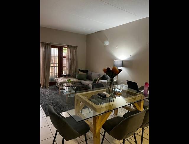2 BEDROOM APARTMENT FOR SALE IN PRETORIUSPARK